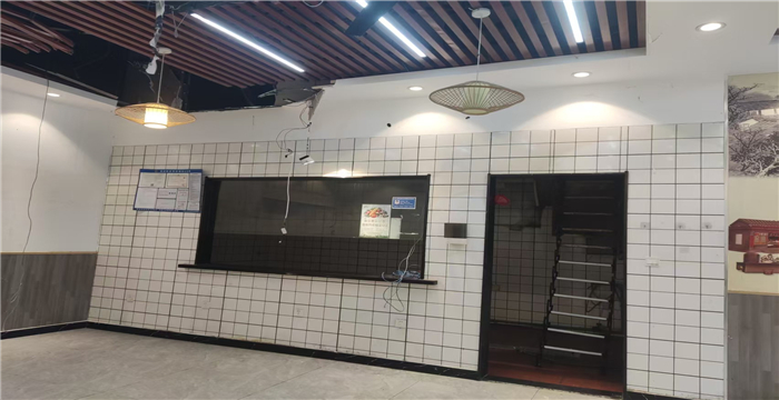 821944093df18e63a5f6b9b7acca906