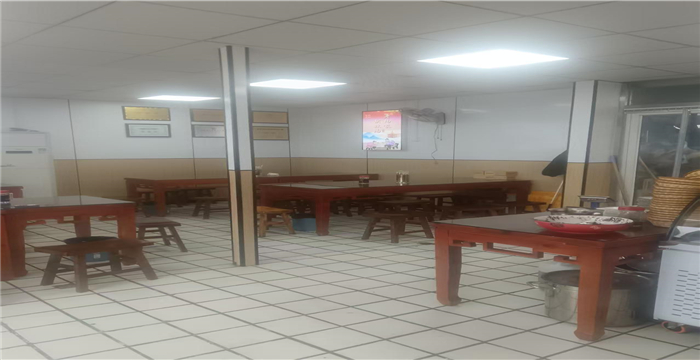 06b9a607d48e2b7e1bf0426e0783ab9