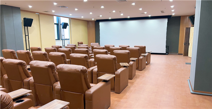 f173587c576154fe846a39cf7b091b5