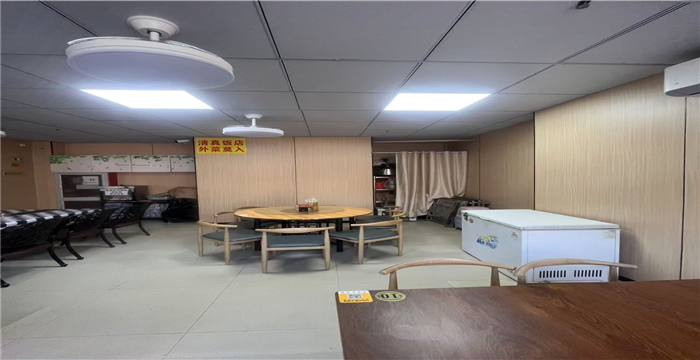 14f1a31ee2c6eb7ddf7777351d3e81c