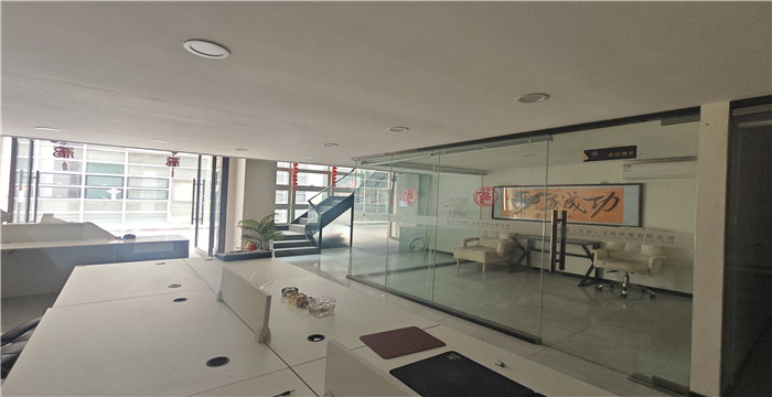 7dace73cc7651de6d30a46f5b908155