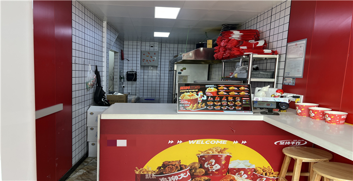 8230a6ccbc2143f1d636f31f932af95